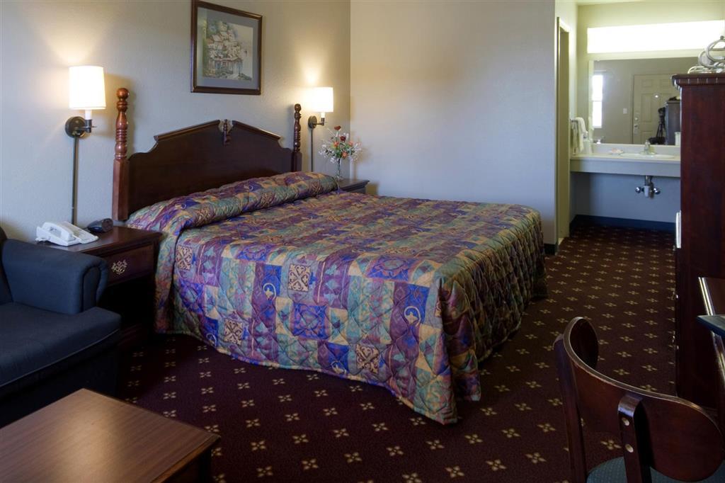 Americas Best Value Inn Muskogee Room photo